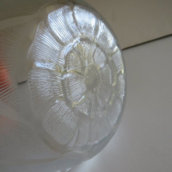 FLOWER INSPIRED GLASS BOWL Indonesia Clear Glass - Picture 6 of 8